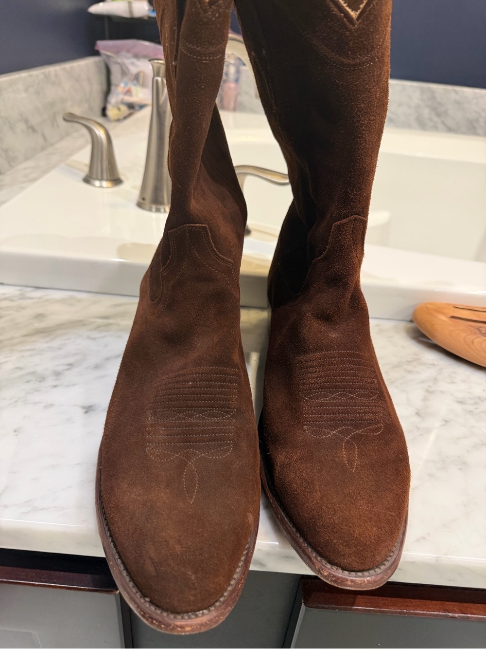 Tecovas Brown Suede “Johnny” Western Boot excellent dark brown suede
